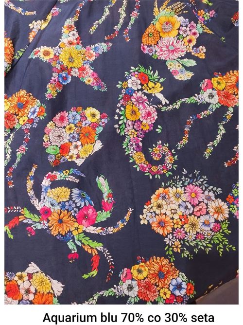 tessuto in seta e cotone stampa soggetti marini floreali Laboratorio Capri | SETAECOTONEBLU